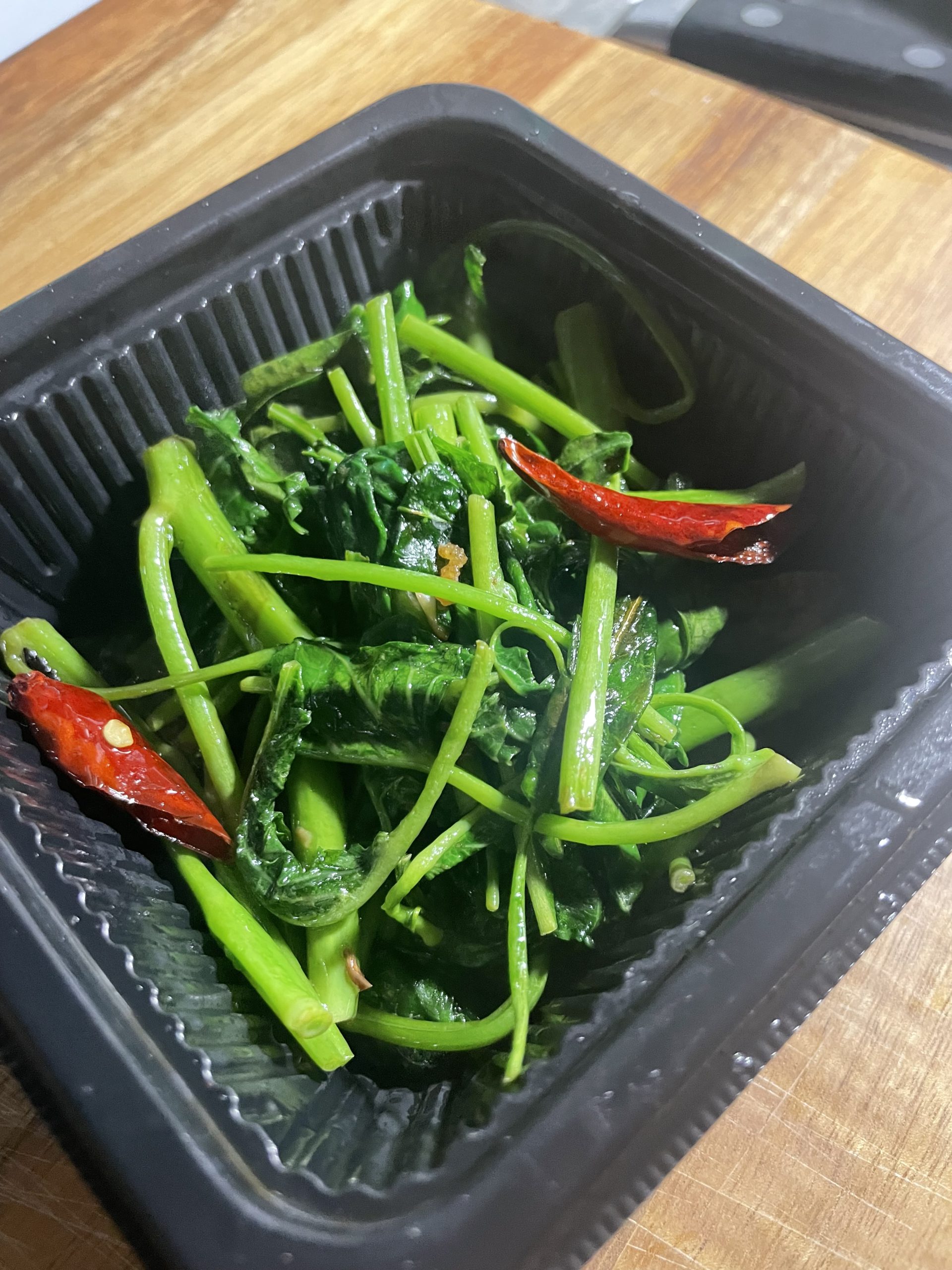 空芯菜の塩炒め