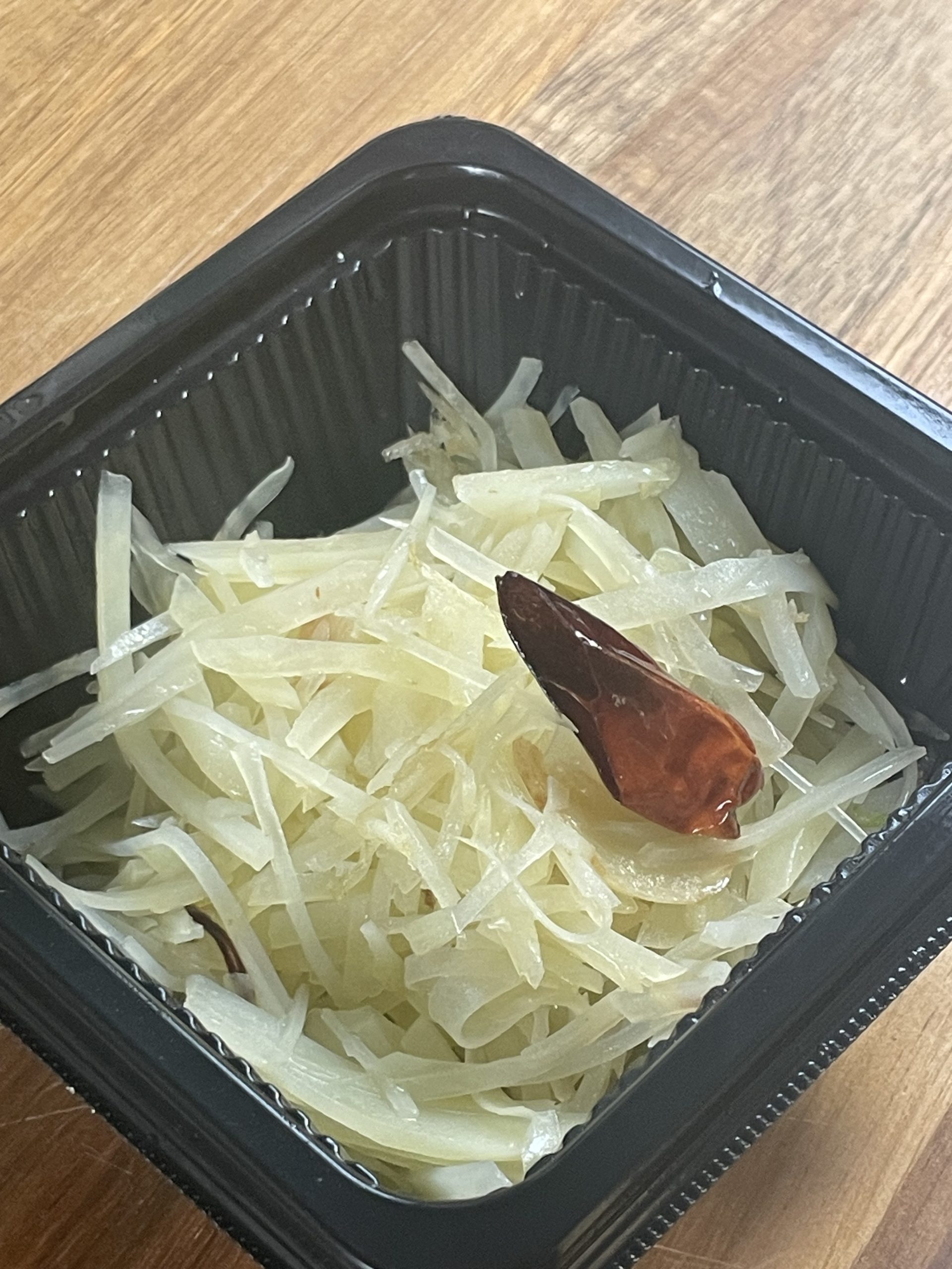 じゃがいもの細切り炒め